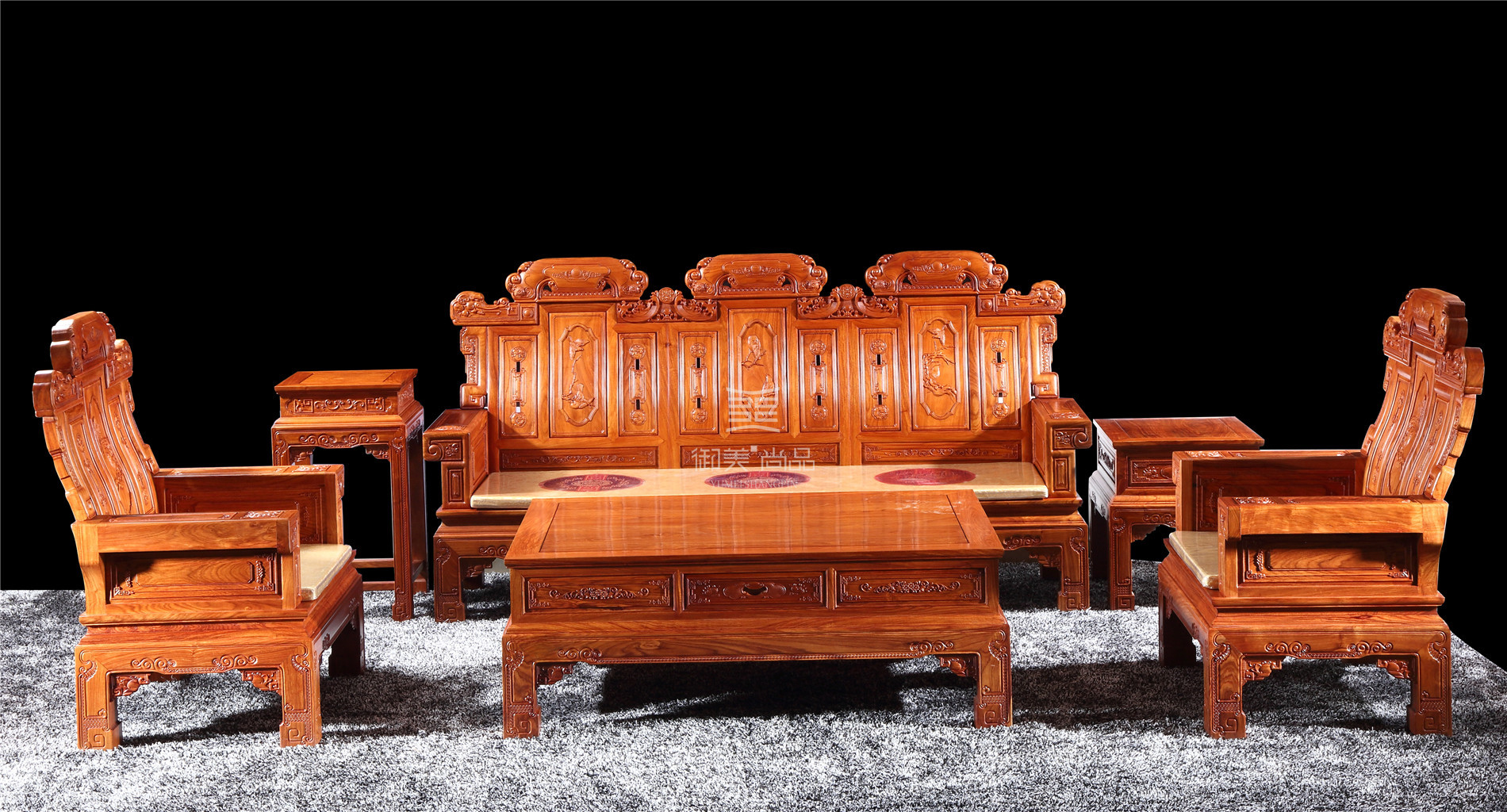 北京可以买到正宗刺猬紫檀的家具
