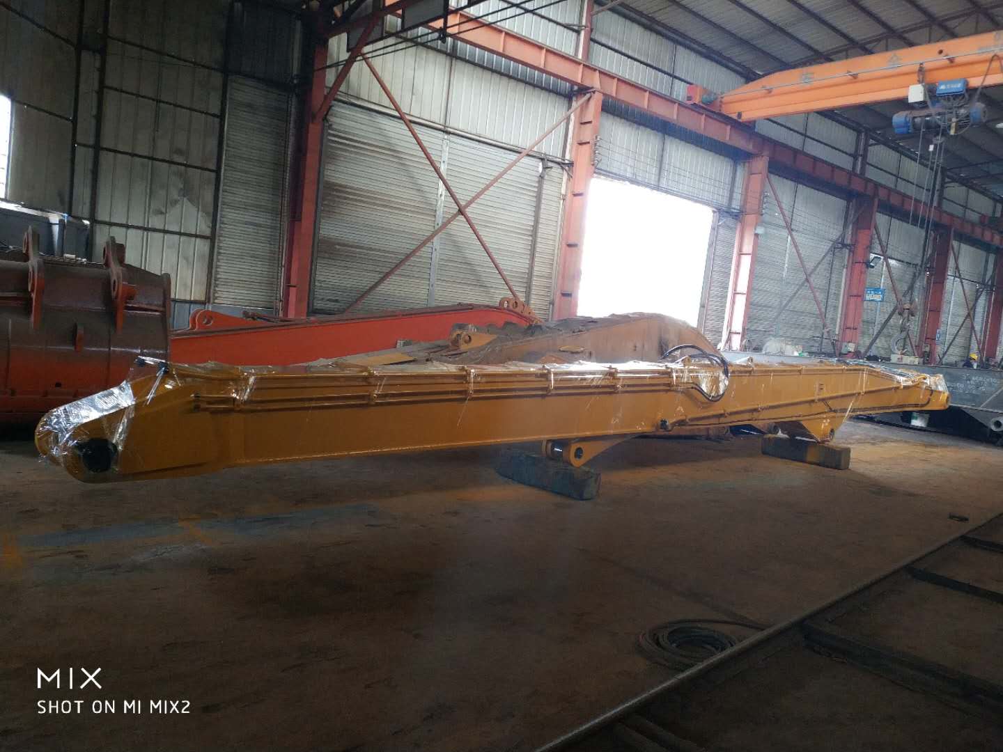 厂家供应徐工490挖掘机打桩臂17米，15年生产研发经验