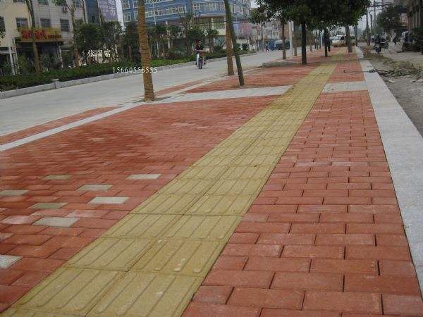 深圳光明透水砖 陶瓷透水砖 海绵城市透水砖