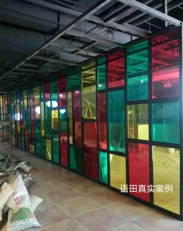 上海彩色玻璃贴膜