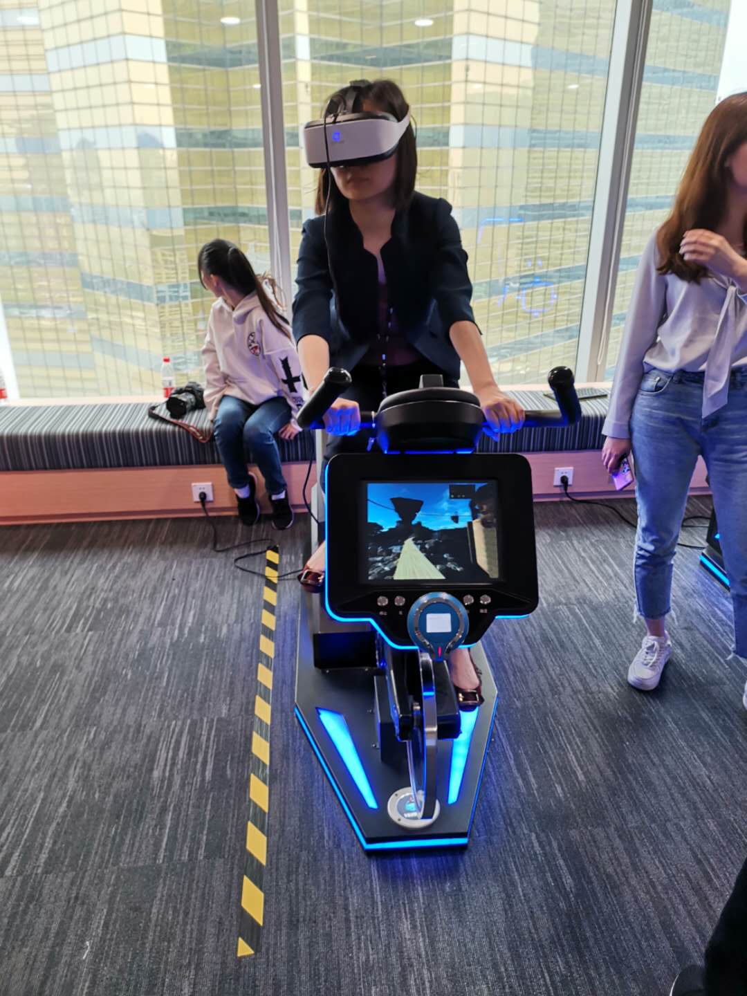 上海VR自行车、动感单车设备出租