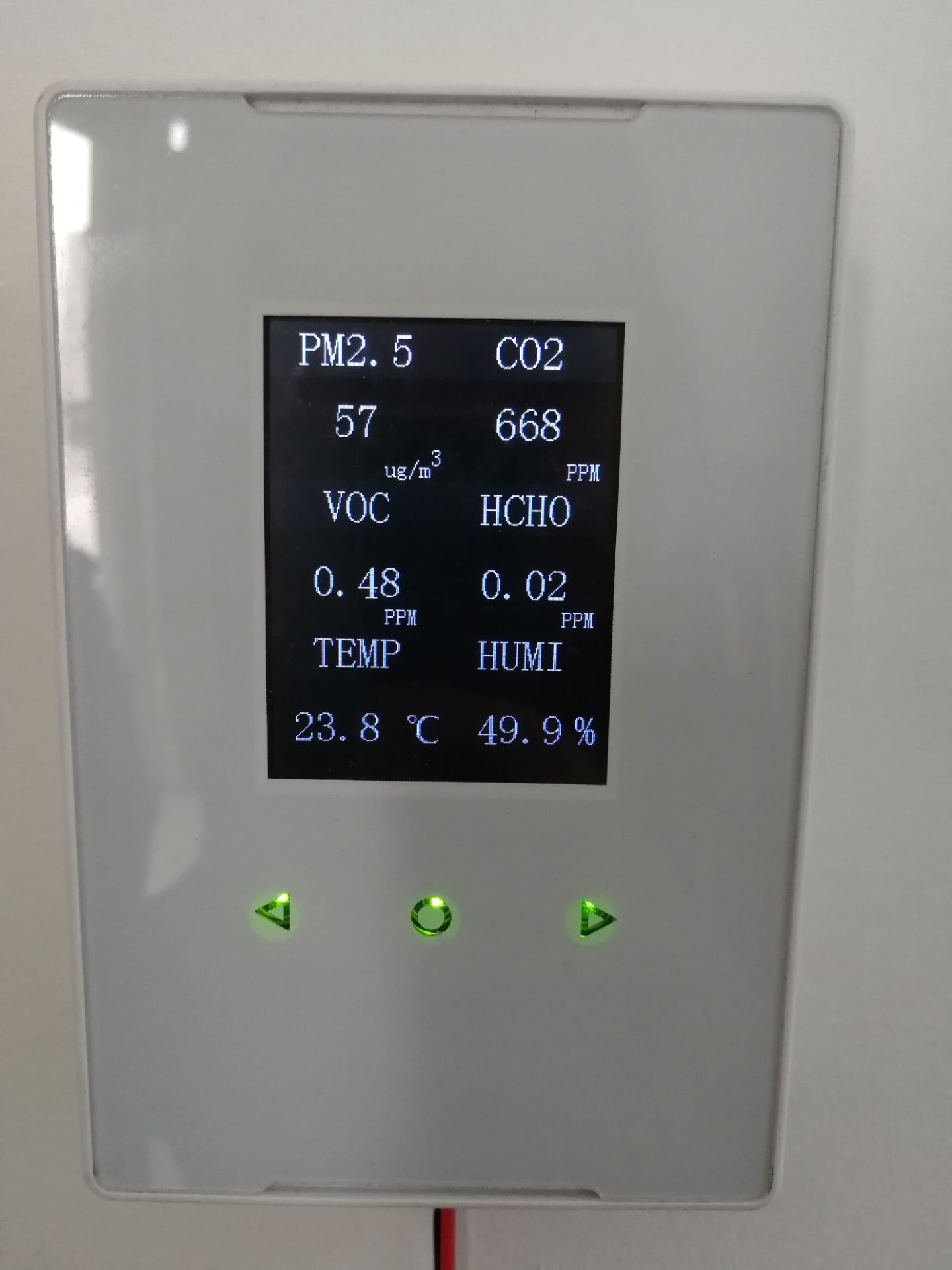 室内空气质量在线监测仪器甲醛在线监测系统壁挂式小屏幕显示