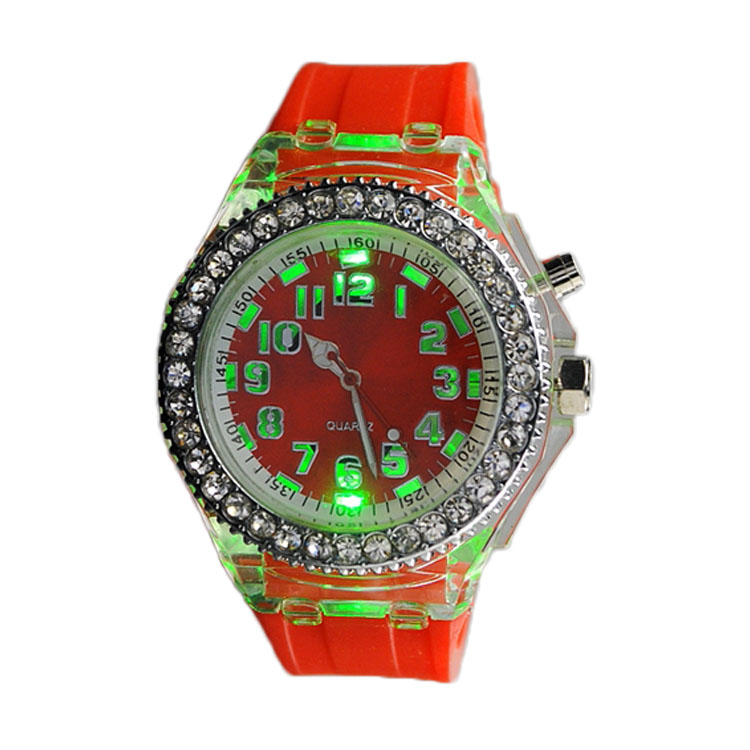 厂家供应亚马逊新款时尚潮流七彩发光硅胶表带手表