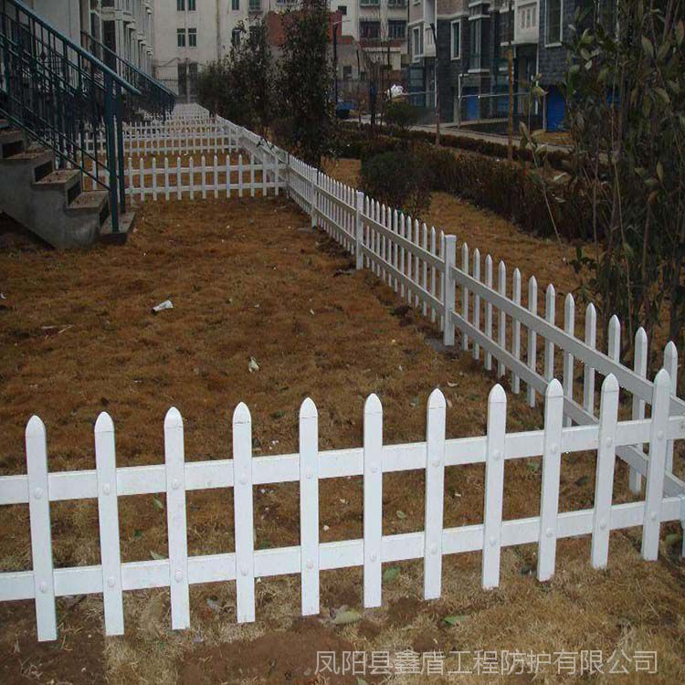塑钢护栏厂 小区公园 园林围栏价 材质加厚 绿化草坪户外栏杆