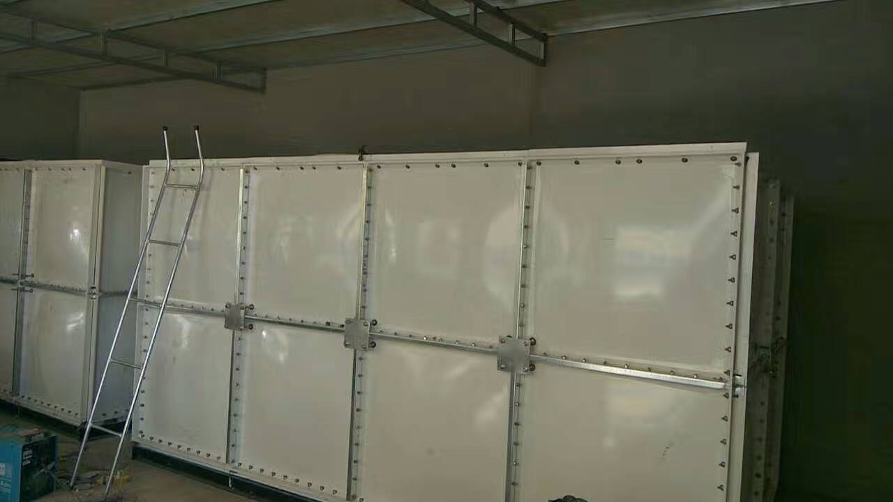 简易水箱 玻璃钢保温水箱 高层水箱做法尺寸