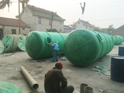 大型玻璃钢化粪池生产 通州区兴东兴林玻璃钢制品供应