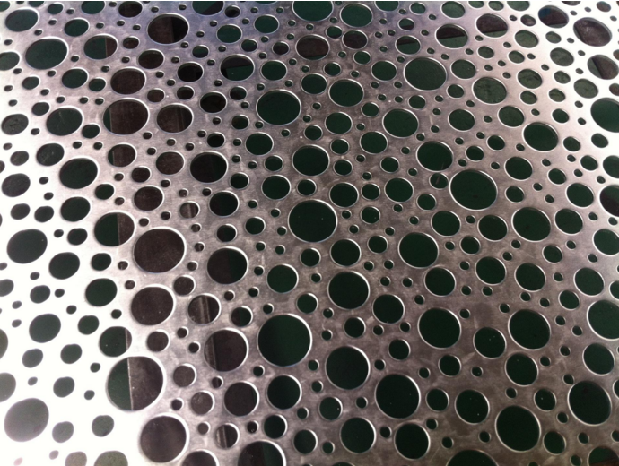 装饰圆孔铝板网A马良装饰圆孔铝板网A装饰圆孔铝板网生产厂家