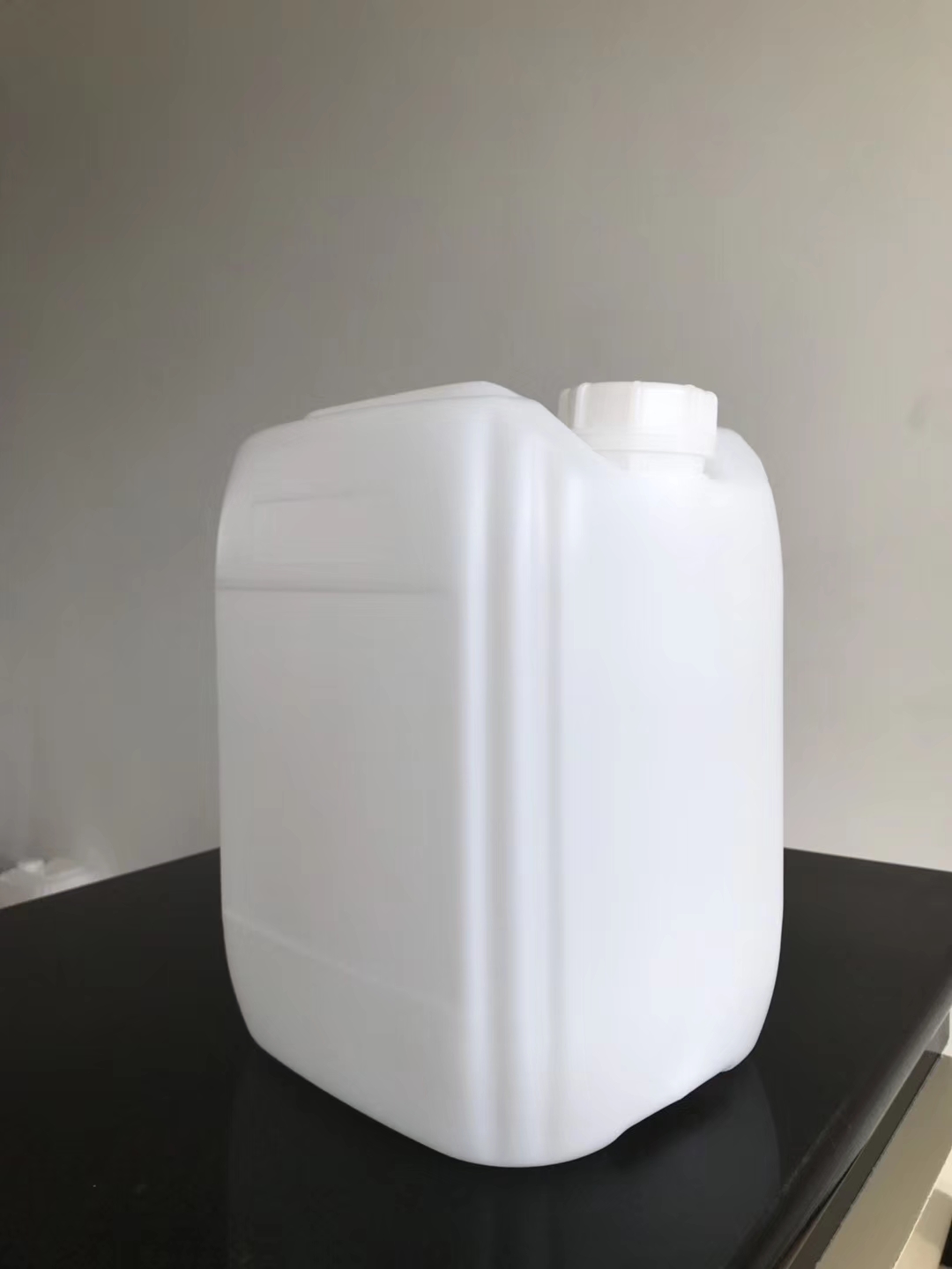 食品级塑料桶 20公斤加强筋塑料桶 塑料桶生产厂家直销