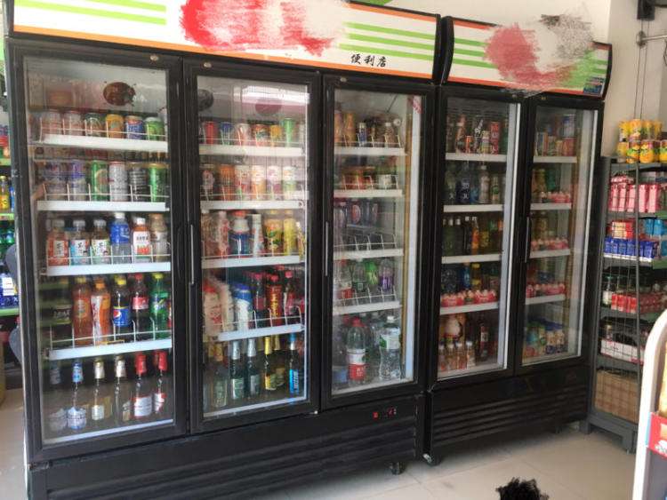 饮料展示柜 夏日冰柜 清爽一夏 超市、便利店饮料柜
