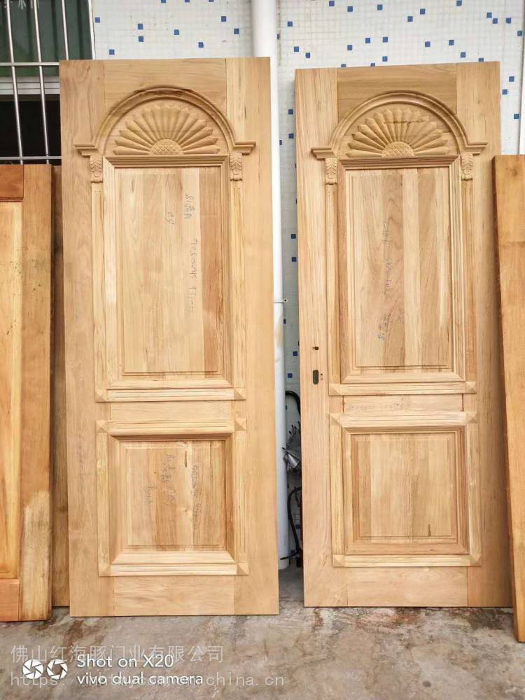 佛山原木门生产厂家直销实木工艺门橡木深雕门