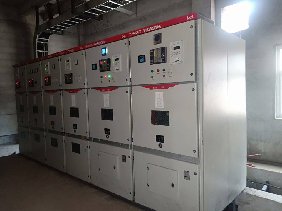 KYN28高压控制柜 电机配套高压柜厂家
