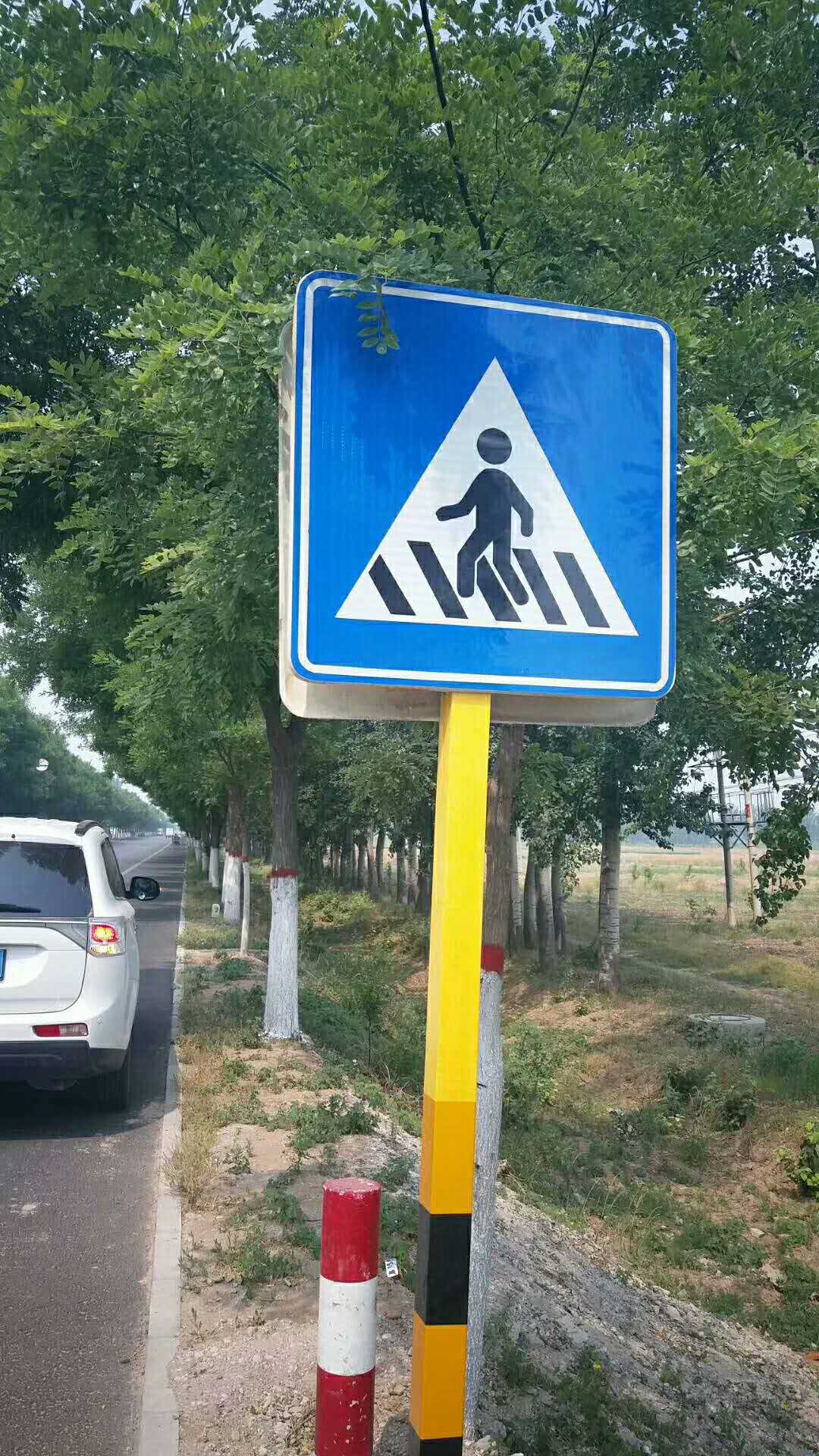 北京交通标志牌制作安装公司