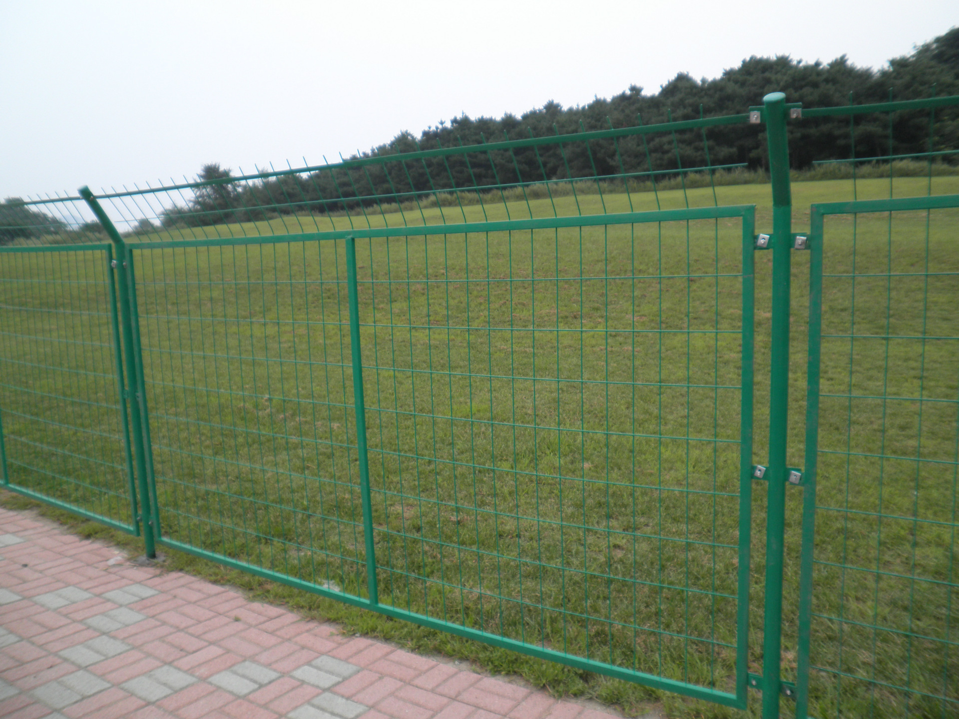 重庆双边丝护栏价格刷绿漆护栏网