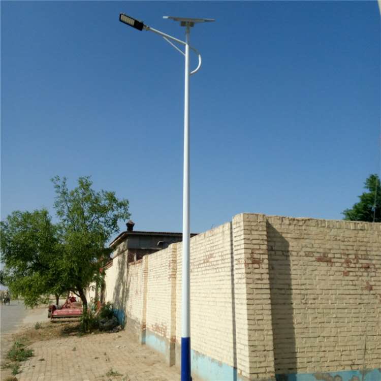 新农村6米锂电太阳能路灯价格
