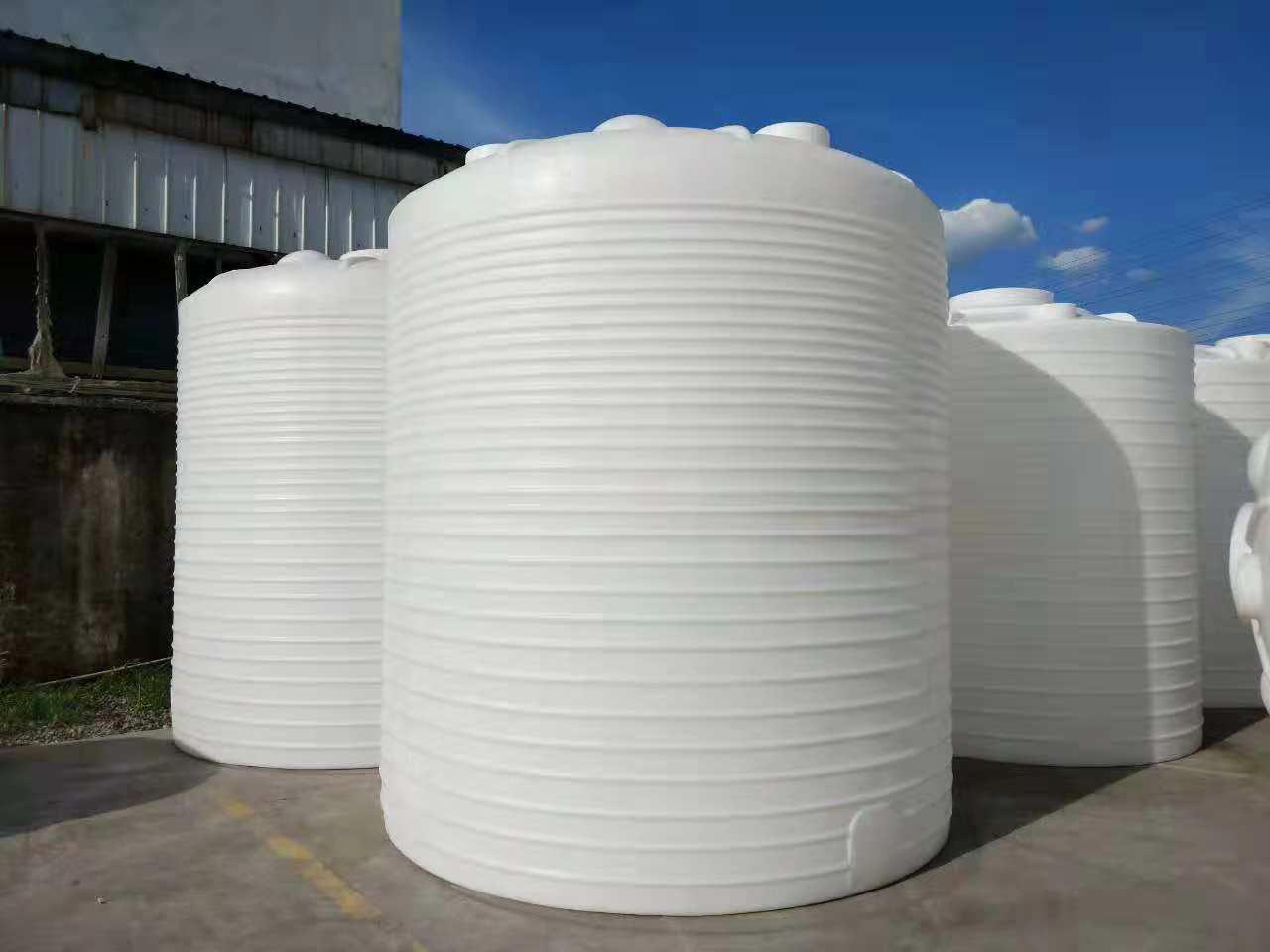 宣汉10吨外加剂储罐 羧酸储罐10吨酸碱塑料储罐厂家