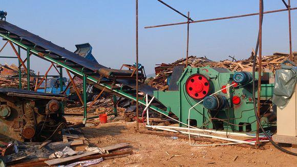 连云港回收木材模板综合破碎机 在线免费咨询