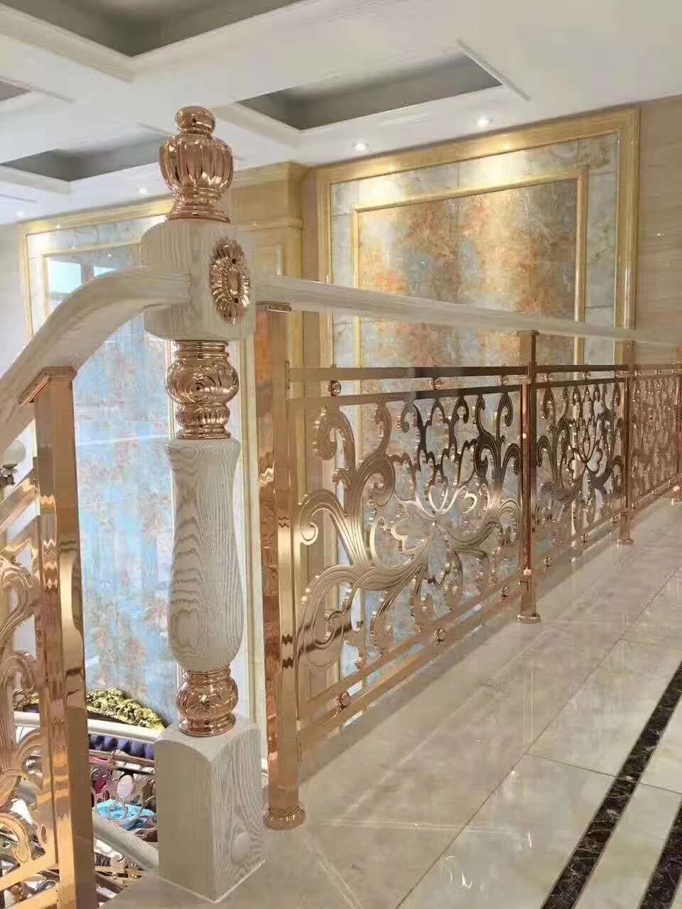 钛金铝板雕花楼梯护栏 众艺定制