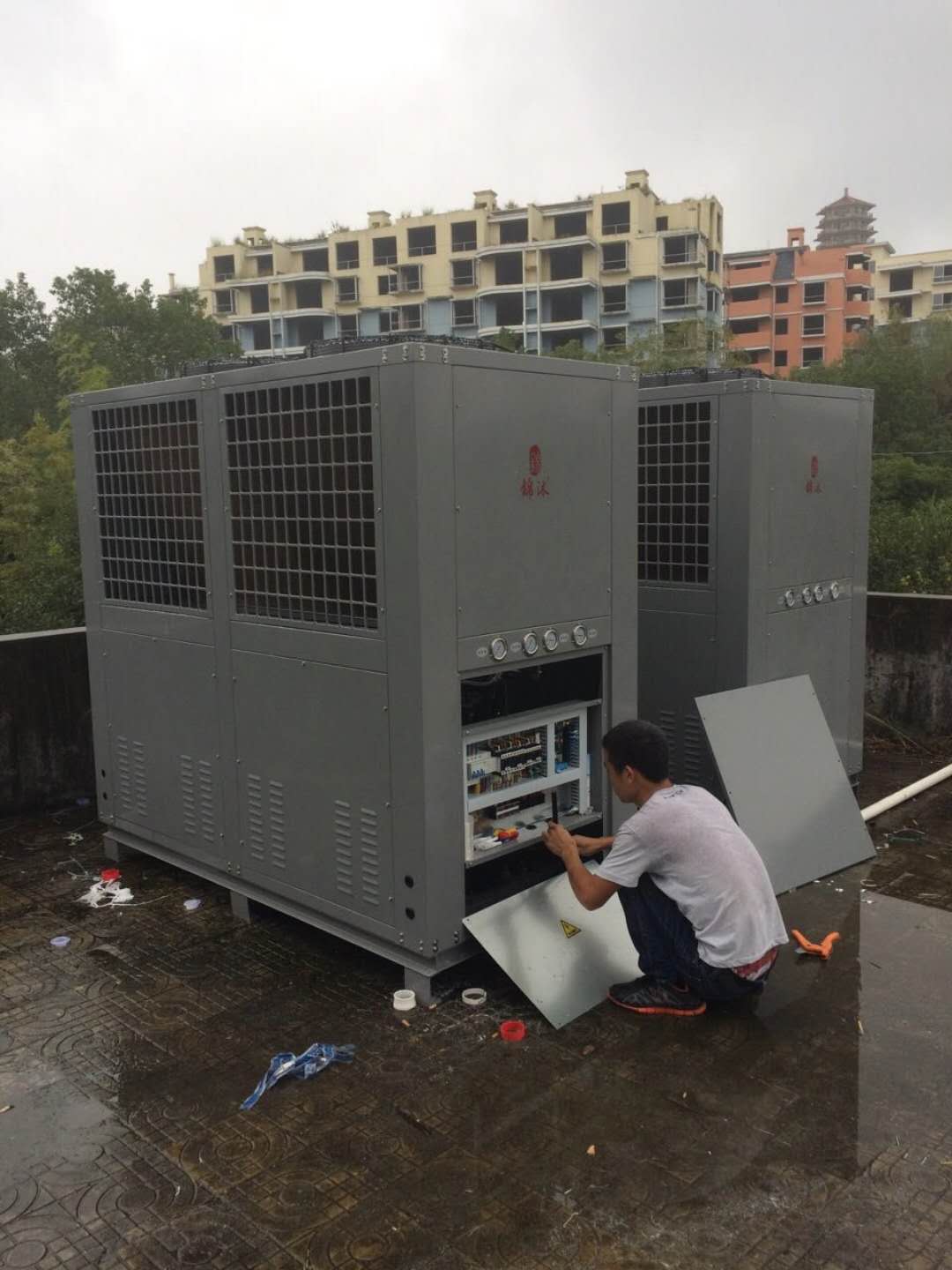 生能空气能热水器专业解决各单位空气能热泵热水空调地暖等工程
