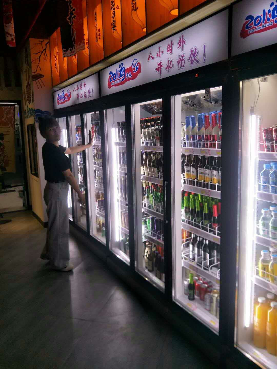 郑州生产酒吧水吧奶吧风幕柜玻璃门冷藏展示柜的厂家