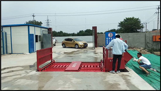 东莞移动式自动洗车台环保