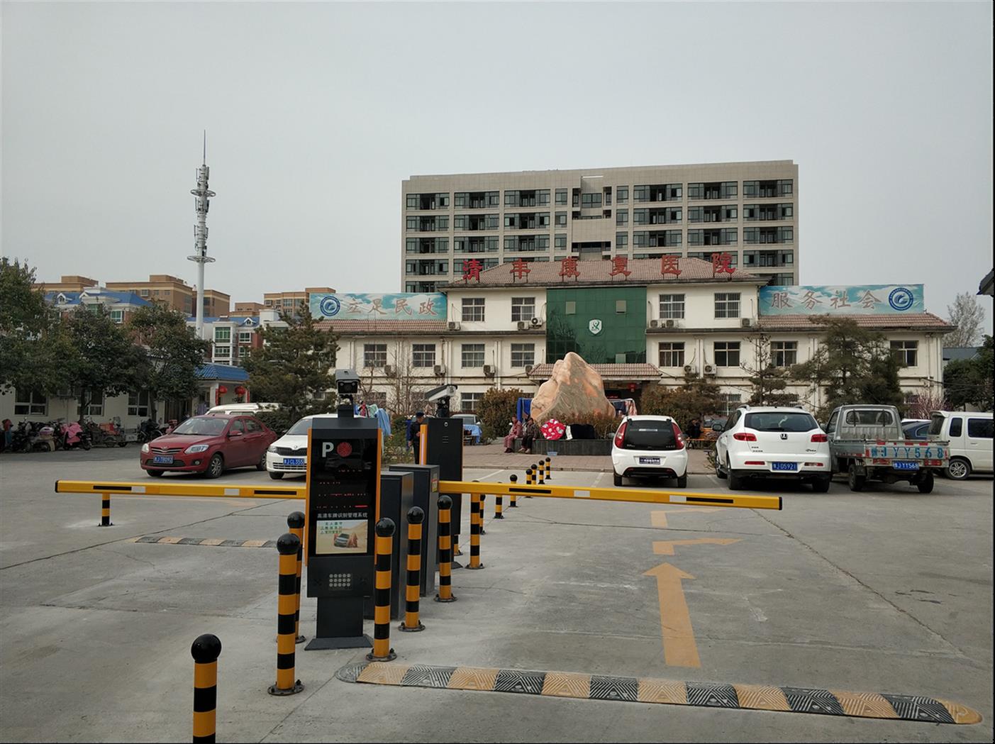 濮阳停车场系统-范县减速带