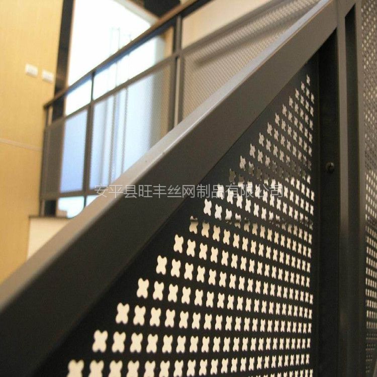 临沂装饰冲孔板生产厂家 现货促销幕墙冲孔网装饰板