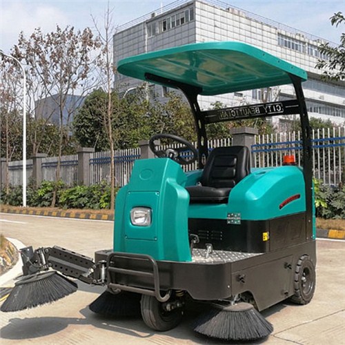 随州水泥地驾驶式扫地车价格 优质推荐 武汉驰诚清洁设备供应