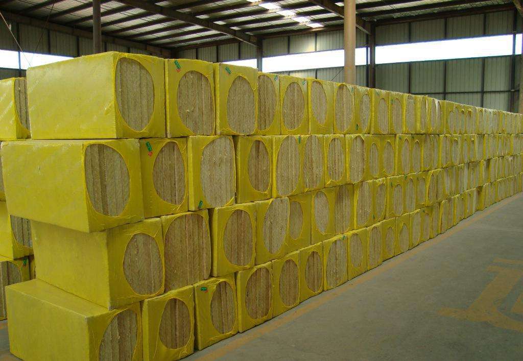 济南复合岩棉板多少钱一吨，复合岩棉板价格多少