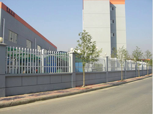 供应包头围栏 pvc护栏 工厂围栏 社区围栏
