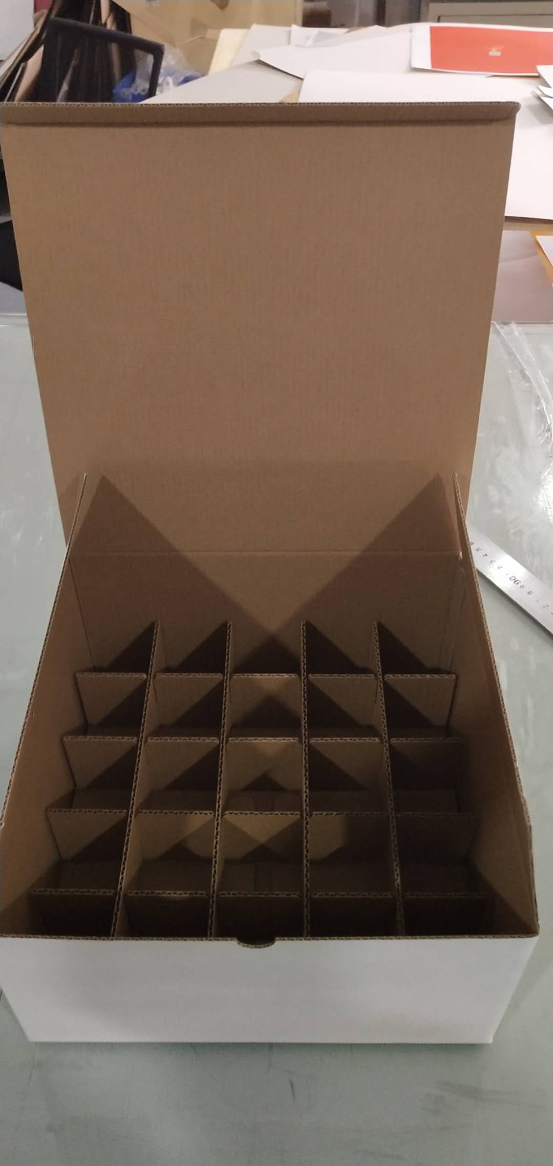 奉贤纸箱厂定做瓦楞纸盒子彩盒小批量格挡配套纸箱