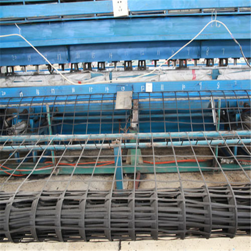 厂家 钢塑土工格栅 路基稳固可定制黑色双向钢塑土工格栅