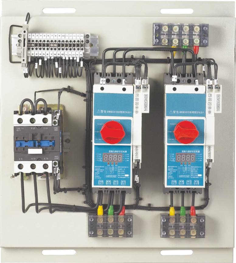 交流电流变送器输出4-20mA0-5A 10霍尔电量变送器传感器模块220V