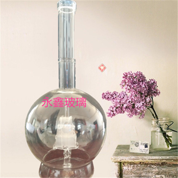 河北沧州源头工厂直供各种高硼硅玻璃工艺酒瓶