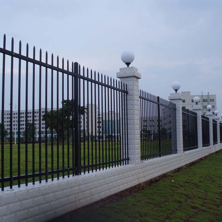 众赢提供锌钢四横梁锌钢栏杆 工地厂房周边安全防护栏