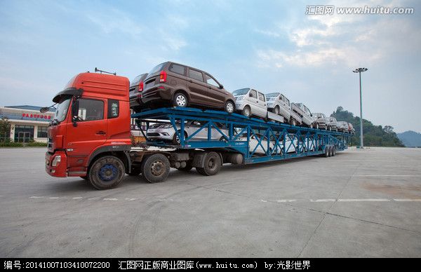 从郑州托运一辆小轿车到呼图壁需要多少费用
