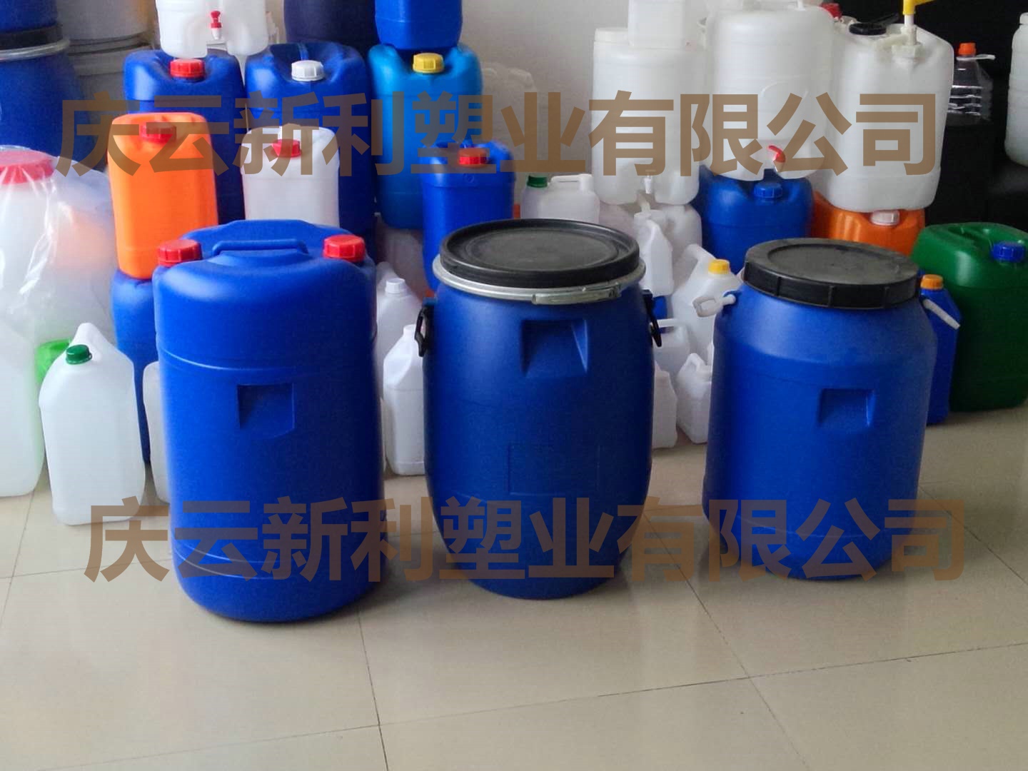 新利塑业批发供应大口经方50升塑料桶
