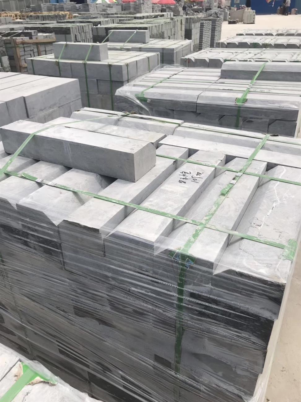 蚌埠青石路沿石价格青石路缘石厂家直销嘉德石材