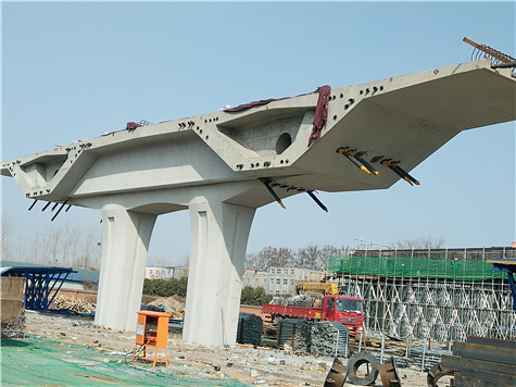 河南钢模板厂家介绍桥梁钢模板的优点和底系梁钢模板的作用