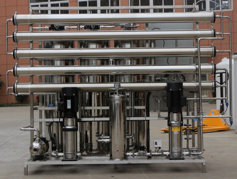 河南玻璃水生产设备0.5-50吨RO反渗透纯净水设备厂家