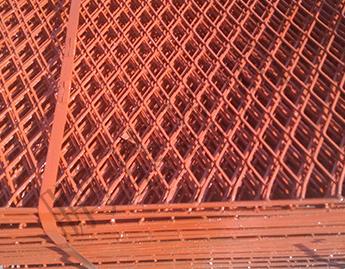 安平县鹏基丝网厂家,建筑菱形钢板网价格,黑龙江菱形钢板网
