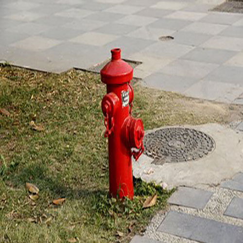 牛栏前消防栓