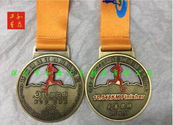 广州厂家生产定制各类合金马拉松奖牌，定制校运会运动奖牌