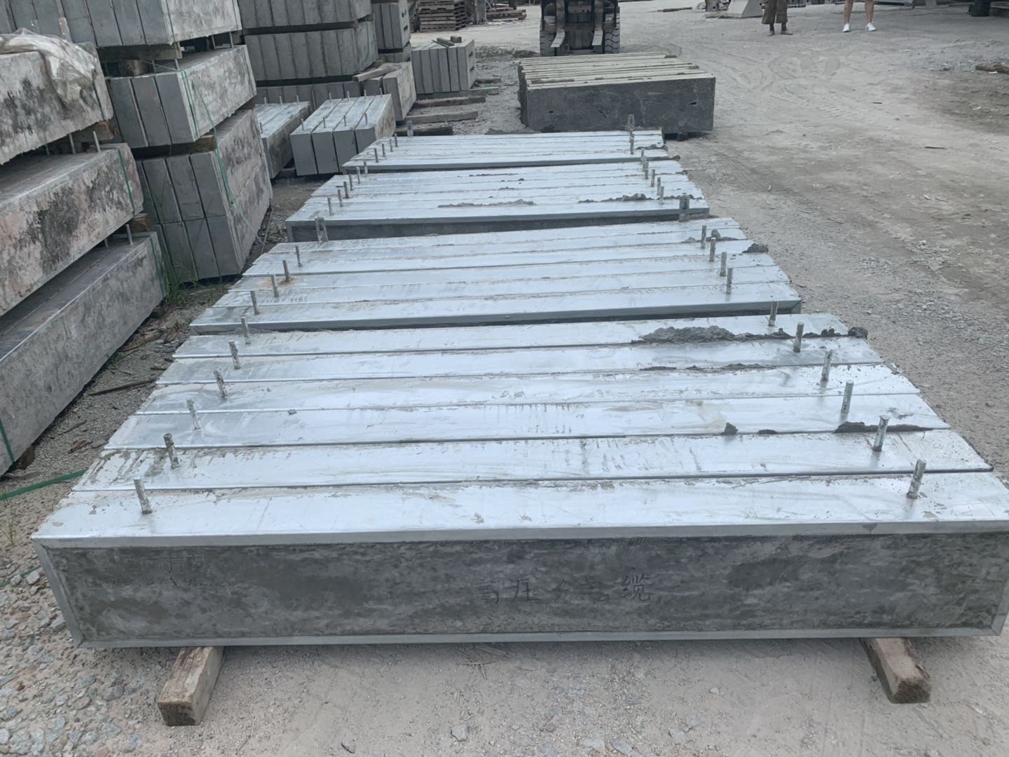 广州水泥角铁包边盖板生产厂家