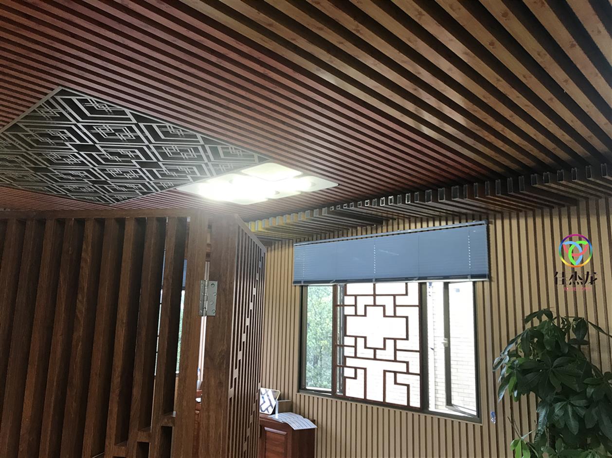 贵州铝方通木纹吊顶