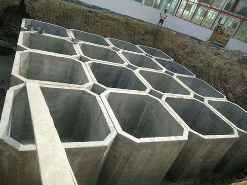 鄂尔多斯玻璃钢化粪池生产 钢筋砼化粪池