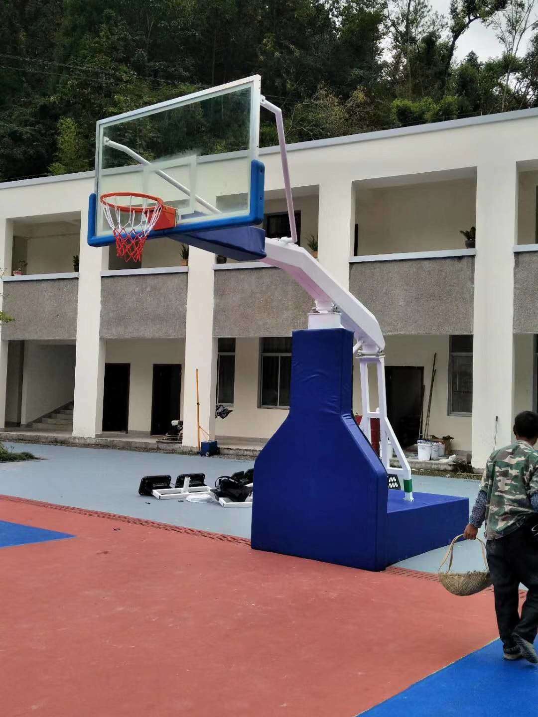 葫芦岛篮球架生产厂家