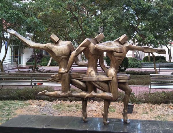 桂林锻铜雕塑定制
