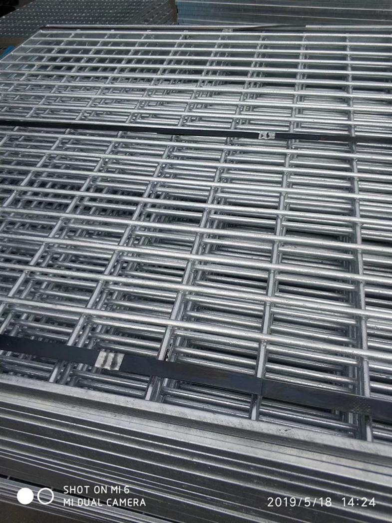 广州喷漆钢格板 防滑楼梯钢格板