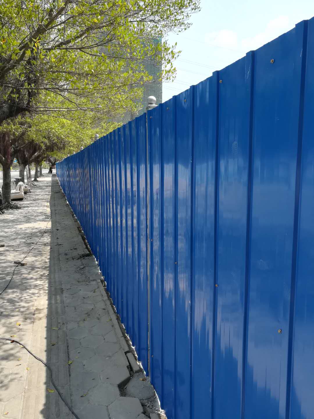 蓝色铁皮围挡 施工安全围挡 单层彩钢瓦围蔽 临时防护圈地围栏