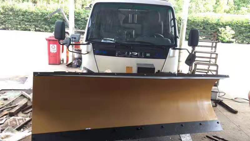 保定卡车推雪铲